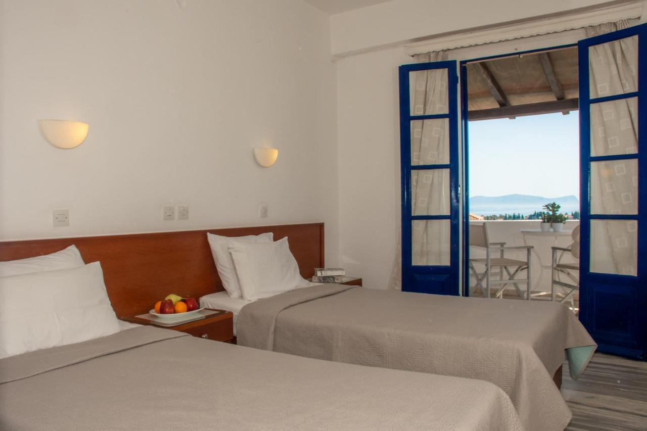 7 Islands Hotel Szpécesz Kültér fotó