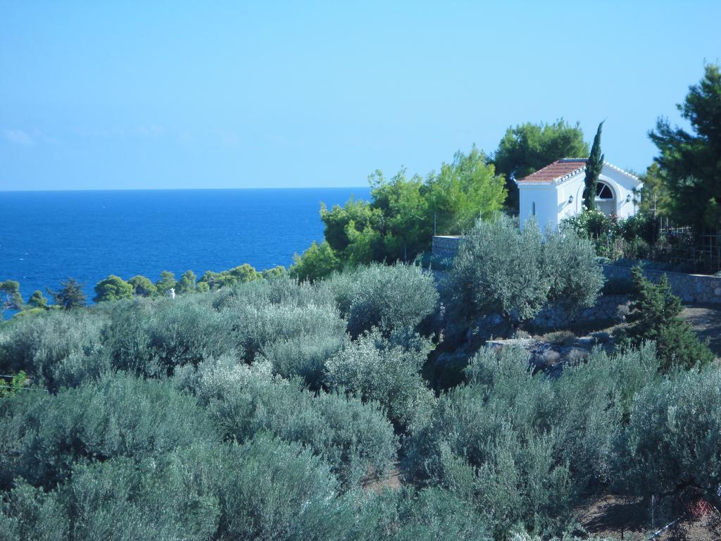 7 Islands Hotel Szpécesz Kültér fotó