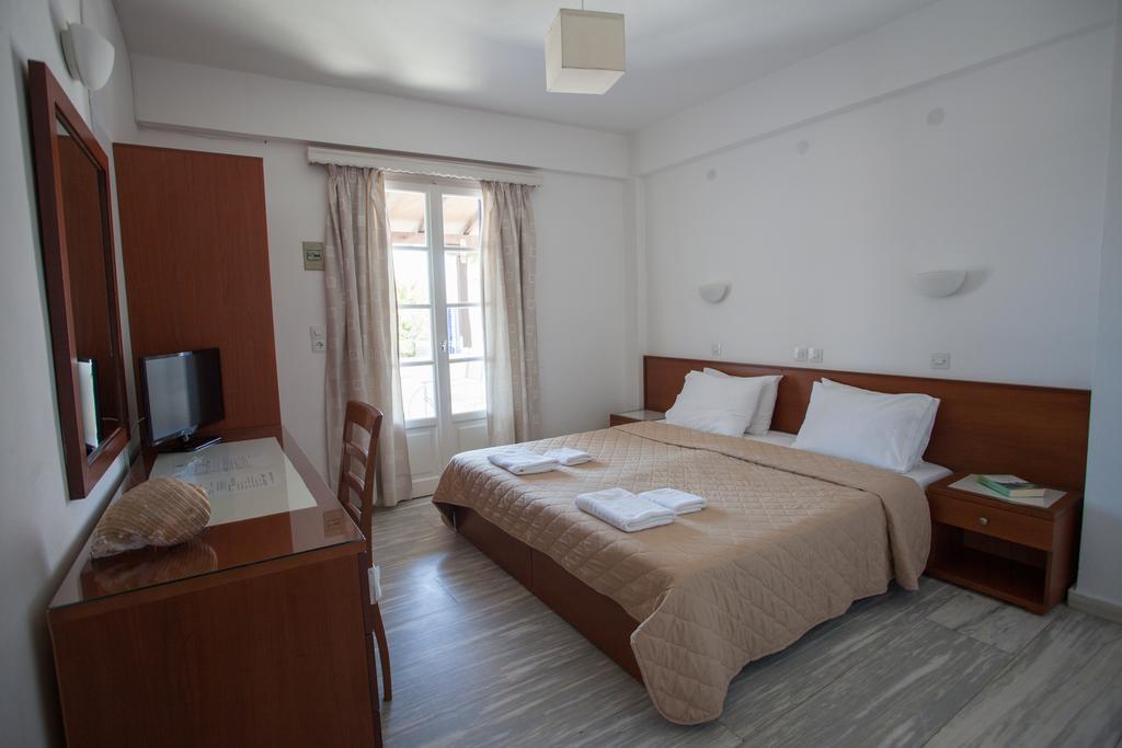 7 Islands Hotel Szpécesz Kültér fotó