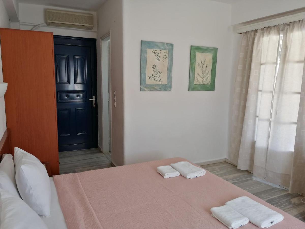 7 Islands Hotel Szpécesz Kültér fotó